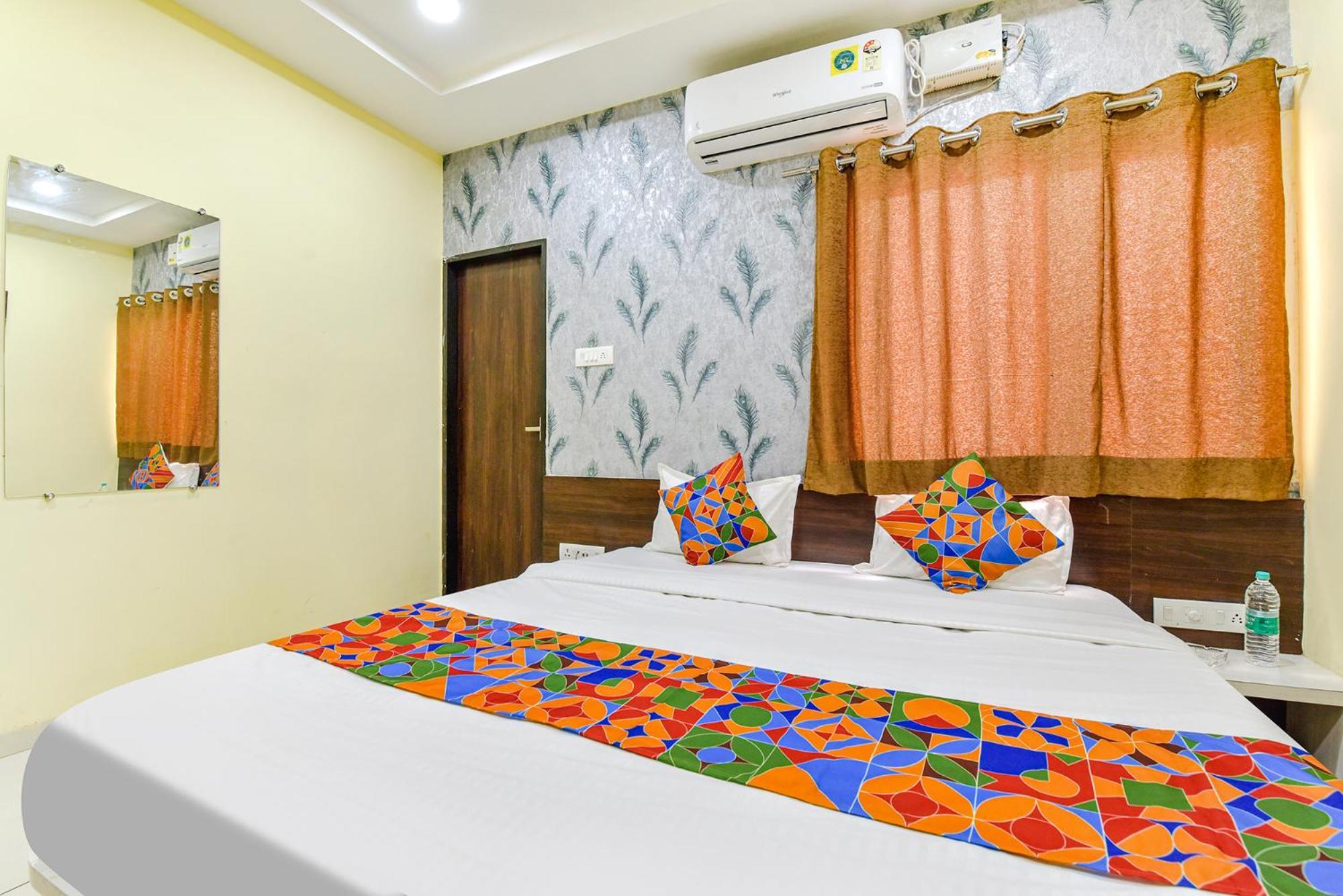 Hotel Fabexpress A2 And Restro Indore Exterior foto
